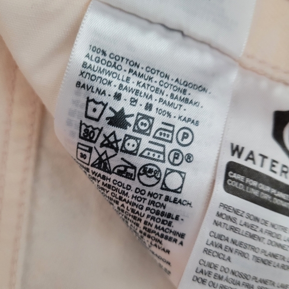 Levi’s Wedgie Straight Jeans 27X28, pale peach/white Tie Dye NWT - Picture 6 of 9